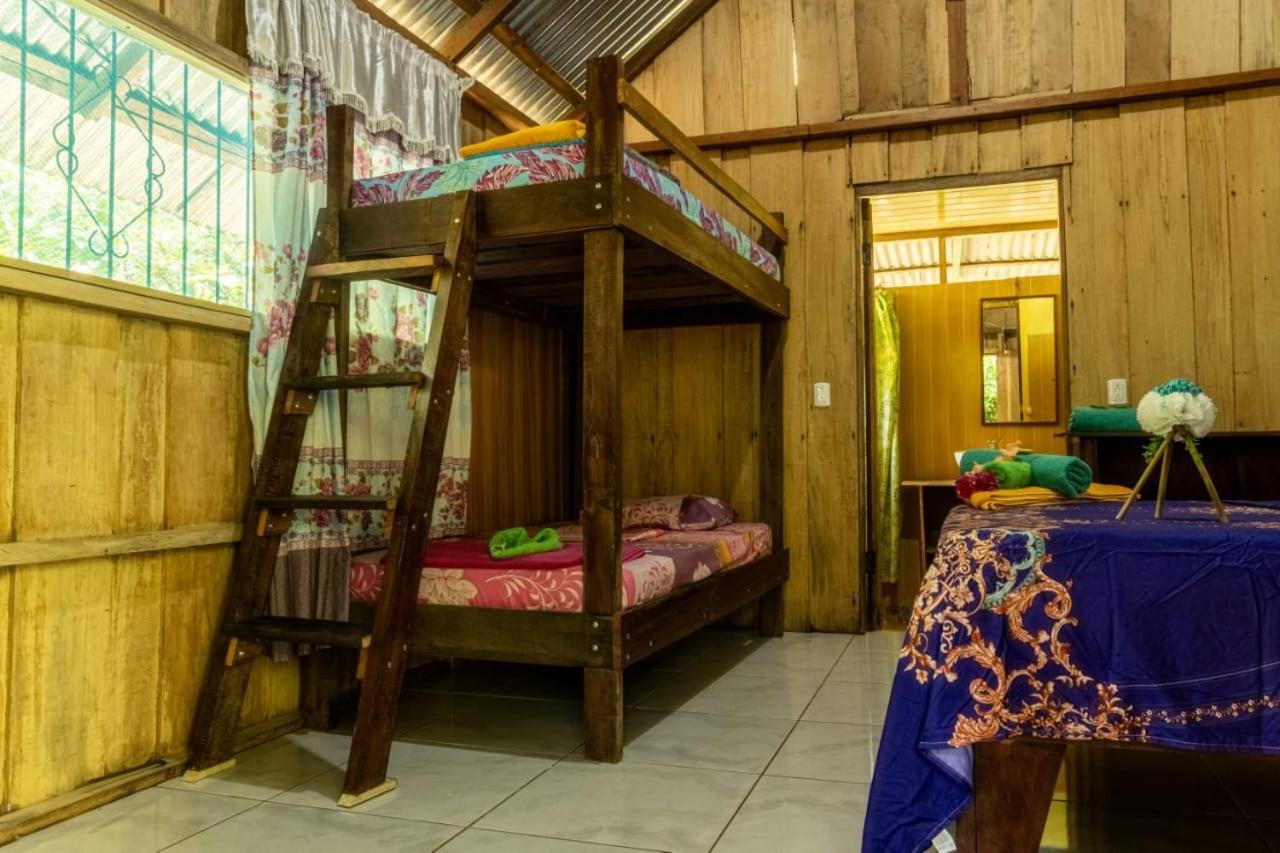 Los Paniquines Ecolodge Drake Bay Exterior photo